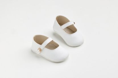 Μπαλαρίνα αγκαλιάς σε λευκό τεχνόδερμα με διακοσμητική πέρλα