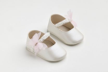 Μπαλαρίνα αγκαλιάς σε εκρού τεχνόδερμα με χάντρες, πέρλες και ροζ πεταλούδα με στρας