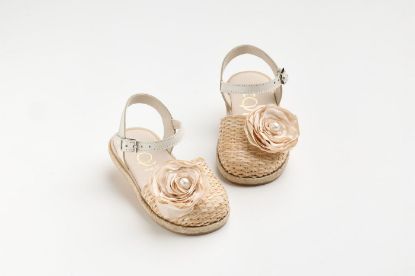 Εικόνα της K657E - Εσπαντρίγια περπατήματος σε ψάθα και εκρού δέρμα με χειροποίητο μπεζ τριαντάφυλλο