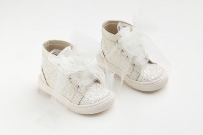 Μποτάκι περπατήματος σε εκρού δέρμα και εκρού γκλίτερ