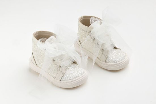 Μποτάκι περπατήματος σε εκρού δέρμα και εκρού γκλίτερ