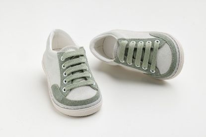 Παπουτσάκι περπατήματος σε λευκό και μέντα καστόρ δέρμα