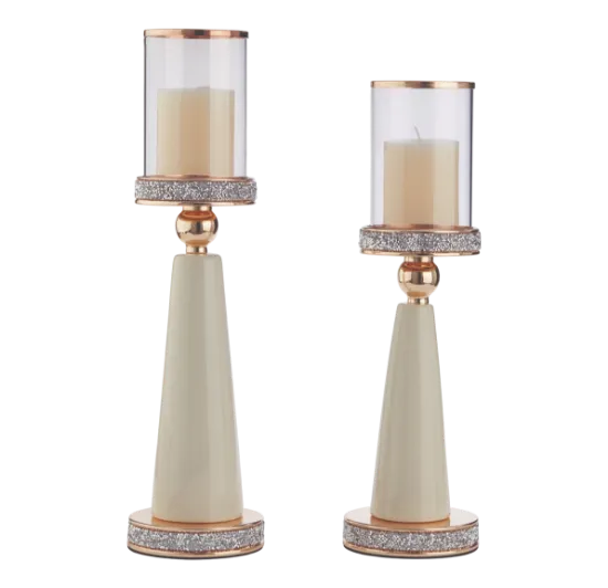 Σετ λαμπάδων γάμου λευκά κηροπήγια, με χρυσές λεπτομέρειες και εκρού αρωματικά κεριά