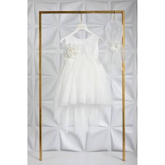 Κομψό βαπτιστικό φόρεμα σε προσφορά